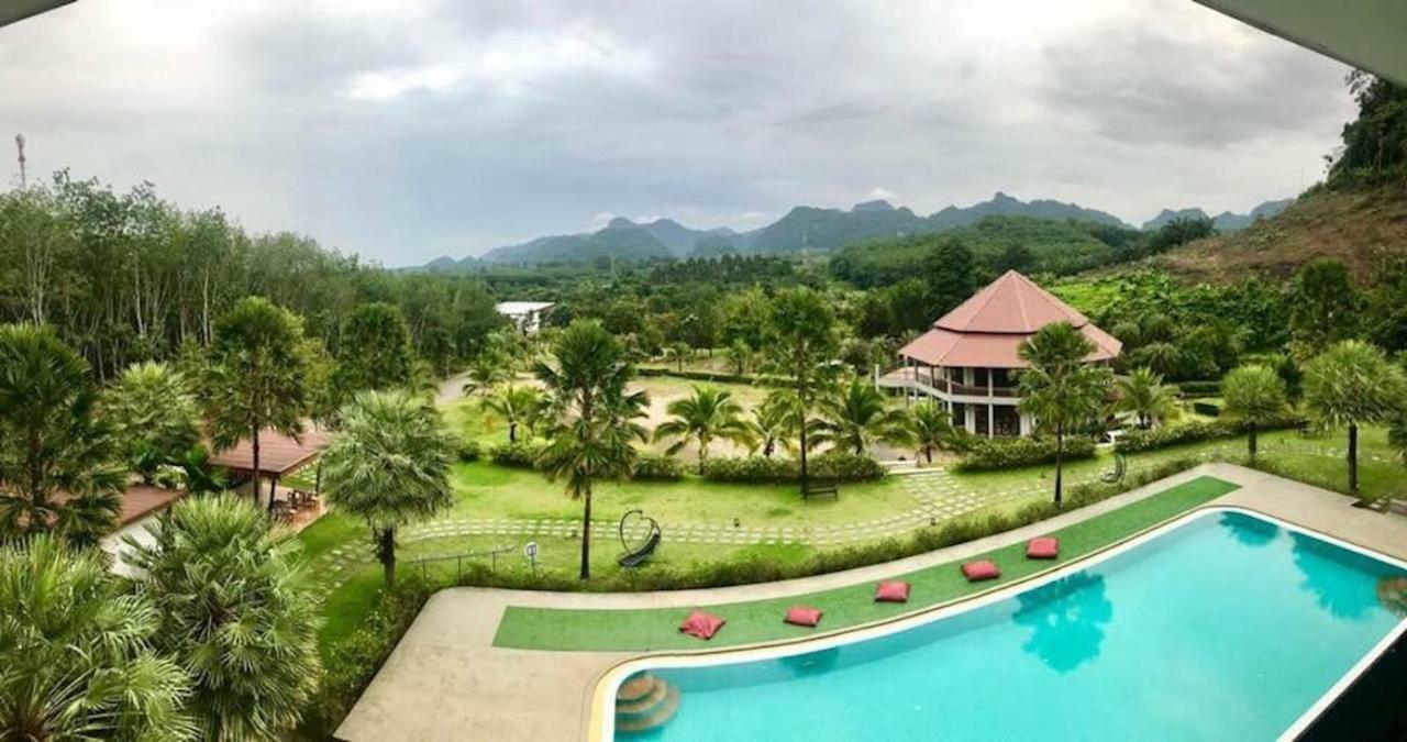 Takhun Mountain View Bed & Breakfast Ban Tha Khun Bagian luar foto